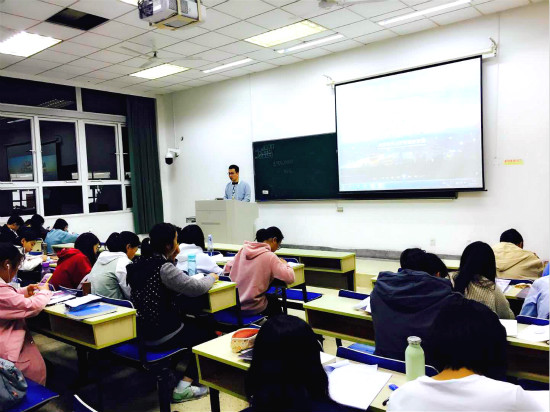 泽稷教育·南京财经大学金融学专业CMA就业发展主题宣讲活动举行成功
