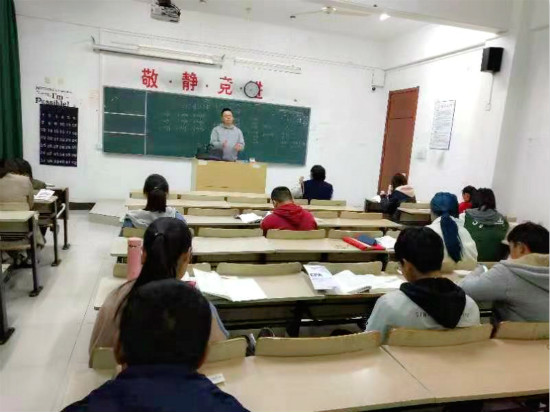 泽稷教育·祝贺南京审计大学金审学院职业规划班级宣讲进行成功
