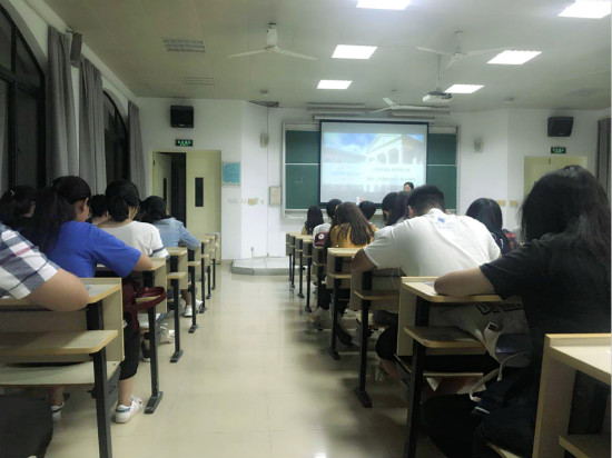 泽稷教育·祝贺上海外国语大学ACCA职业发展讲座举行成功