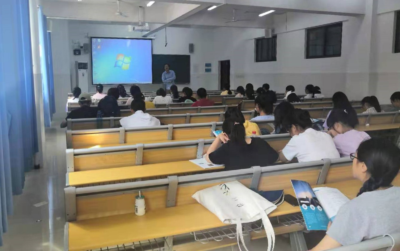泽稷教育·湖南师范大学国贸班ACCA讲座顺利举办