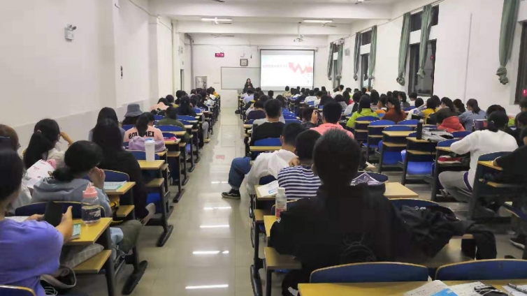 泽稷教育·湖南工商大学旅游管理学院ACCA讲座顺利举行
