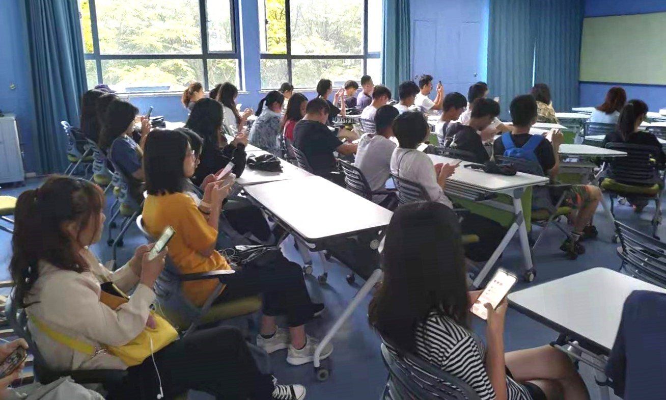 泽稷教育·上海海事大学社管学院ACCA讲座顺利举办