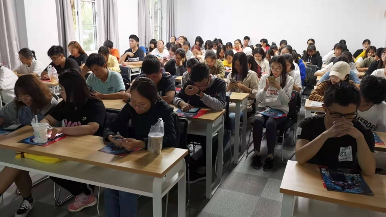 泽稷教育·上海立信会计金融学院ACCA讲座顺利举行