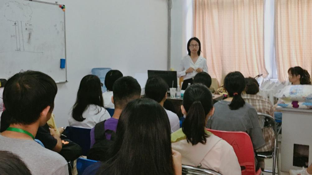 澤稷教育?廣州大學(xué)職業(yè)規(guī)劃沙龍活動順利開展